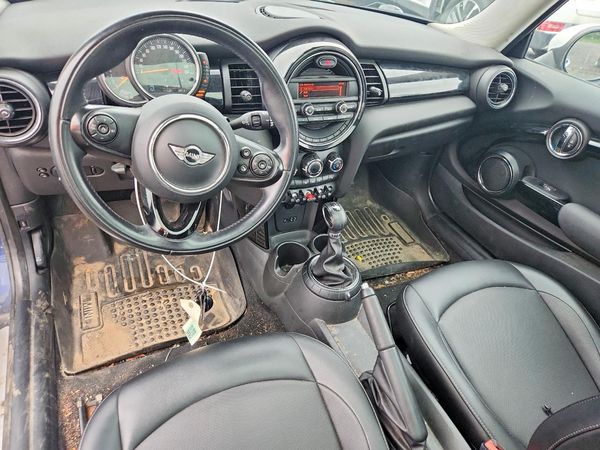 2016 MINI COOPER