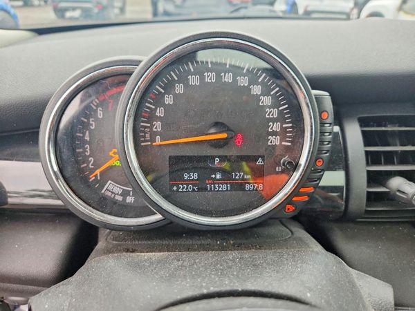 2016 MINI COOPER