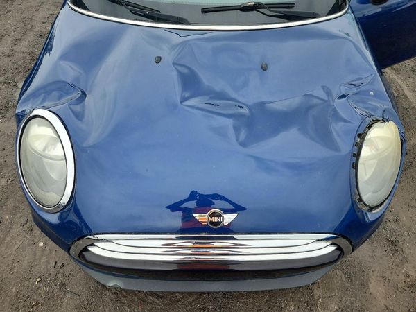 2016 MINI COOPER