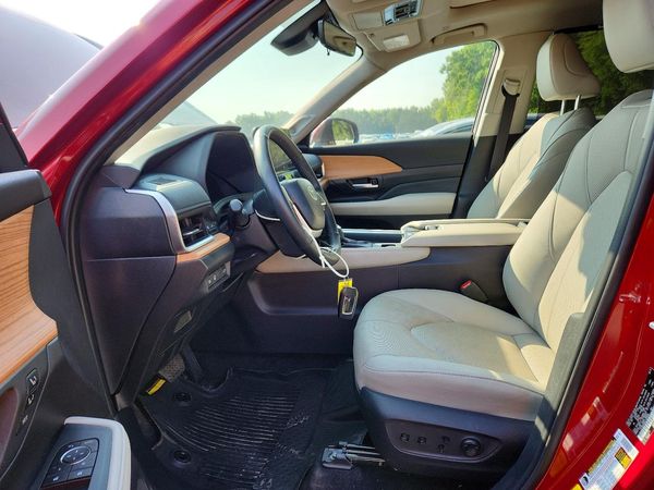 2026 TOYOTA GRAND HIGHLANDER