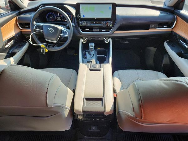 2026 TOYOTA GRAND HIGHLANDER