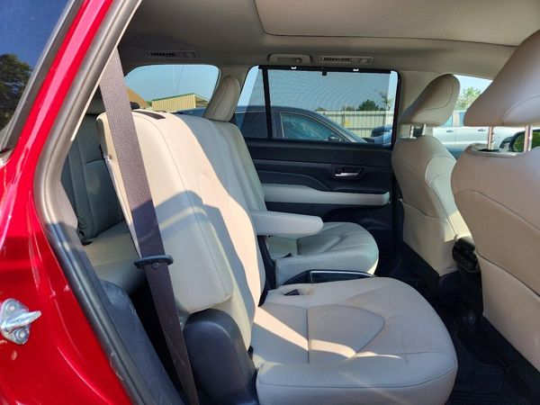 2026 TOYOTA GRAND HIGHLANDER