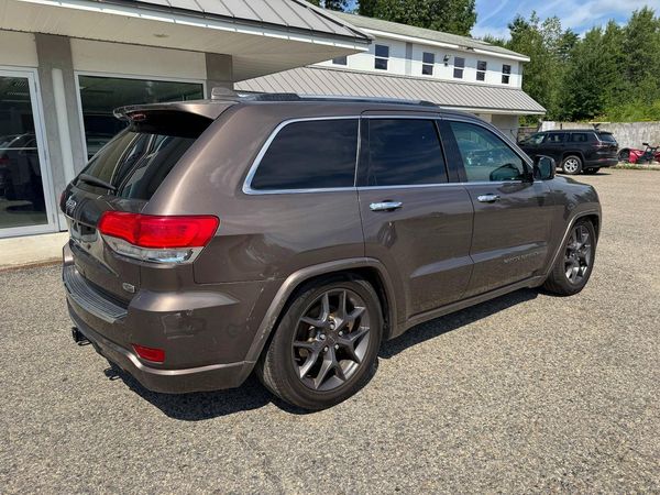 2017 JEEP GRAND CHEROKEE Overland
