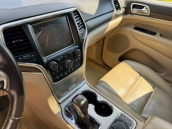 2017 JEEP GRAND CHEROKEE Overland