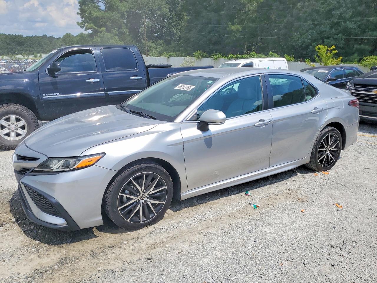 2023 TOYOTA CAMRY SE — Front 3/4