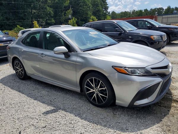 2023 TOYOTA CAMRY SE — Passenger 3/4