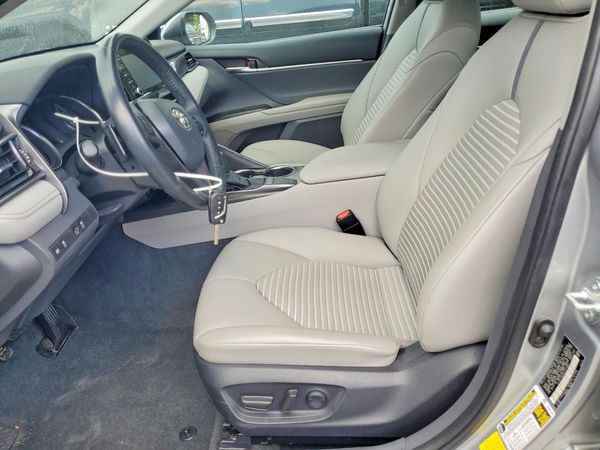 2023 TOYOTA CAMRY SE — DENT