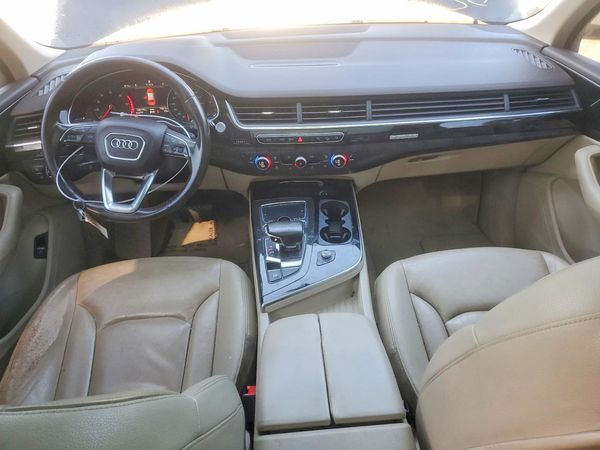 2017 AUDI Q7 quattro Premium