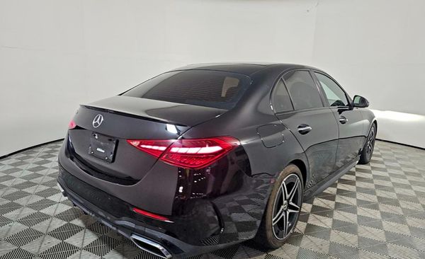 2022 MERCEDES-BENZ C C300