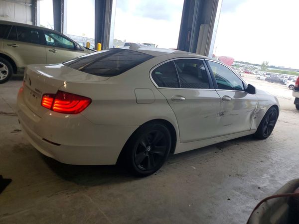 2013 BMW 528