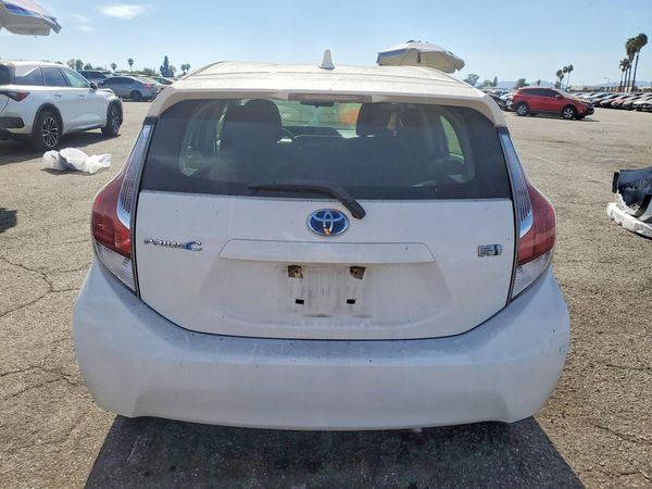 2015 TOYOTA PRIUS — DIRR