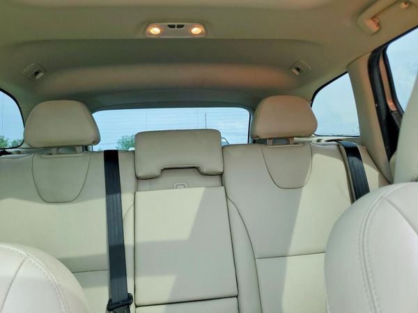 2015 VOLVO XC60