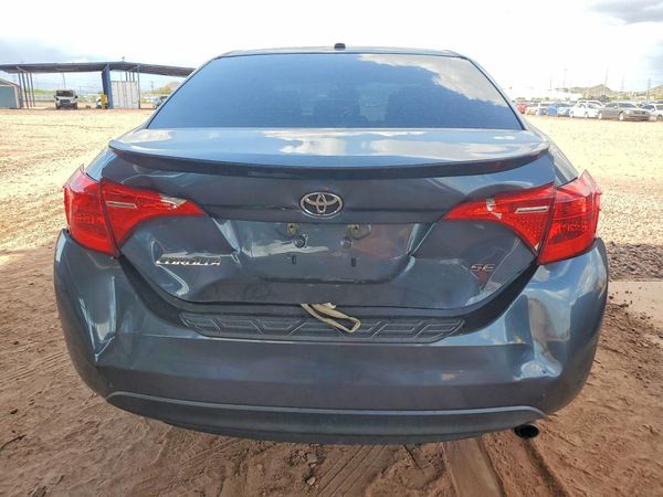 2017 TOYOTA COROLLA