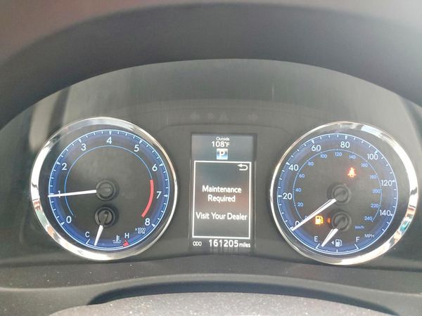 2017 TOYOTA COROLLA
