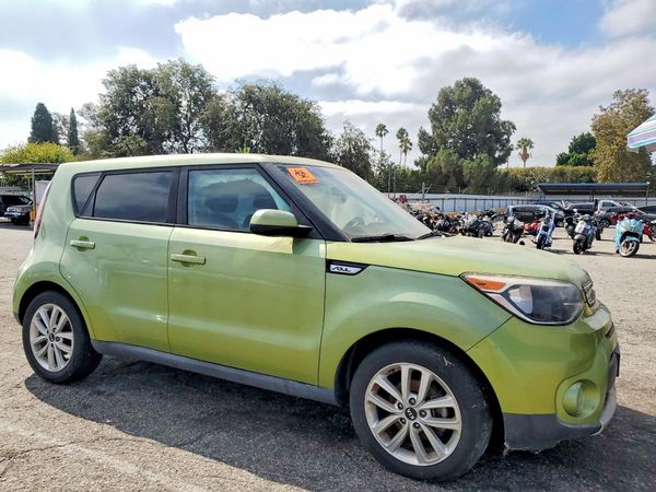 2017 KIA SOUL Plus