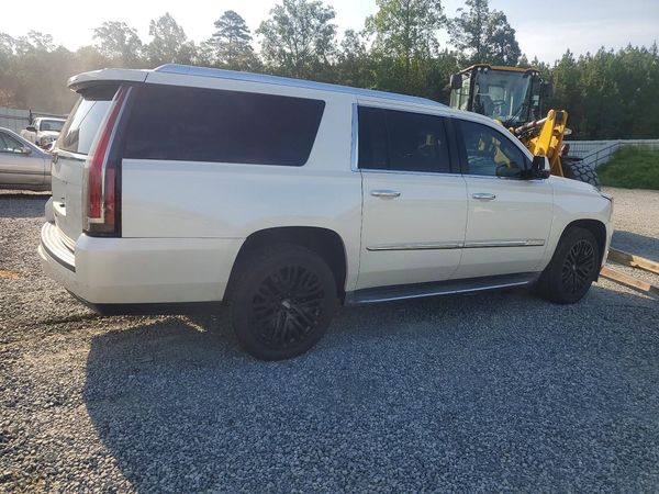 2015 CADILLAC ESCALADE ESV Luxury