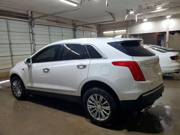 2024 CADILLAC XT5 Luxury