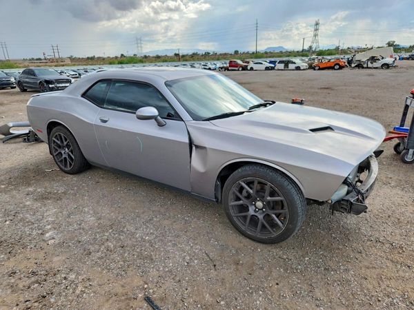 2016 DODGE CHALLENGER SXT Plus