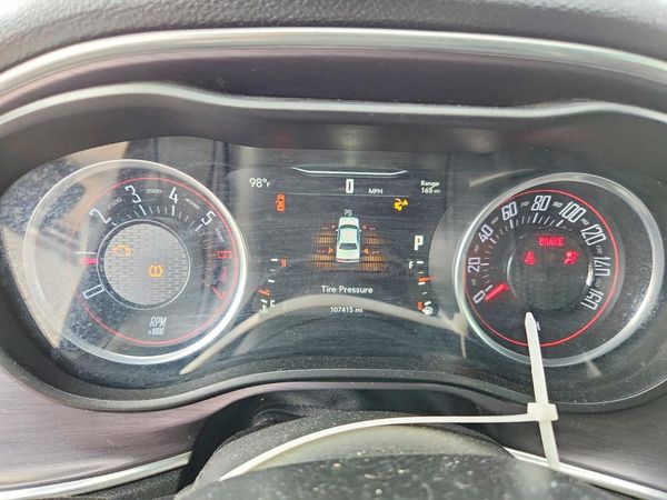2016 DODGE CHALLENGER SXT Plus