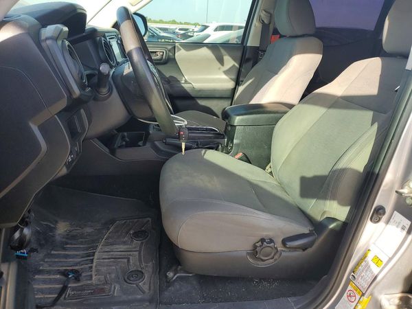 2019 TOYOTA TACOMA SR5