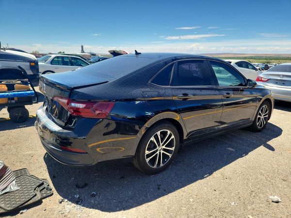 2022 VOLKSWAGEN JETTA Sport