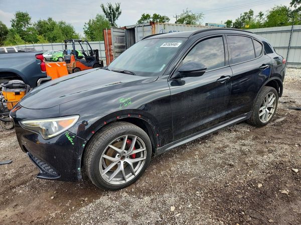 2018 ALFA ROMEO STELVIO TI AWD