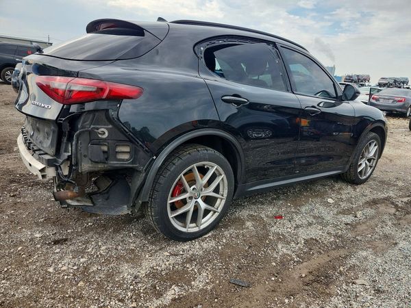 2018 ALFA ROMEO STELVIO TI AWD