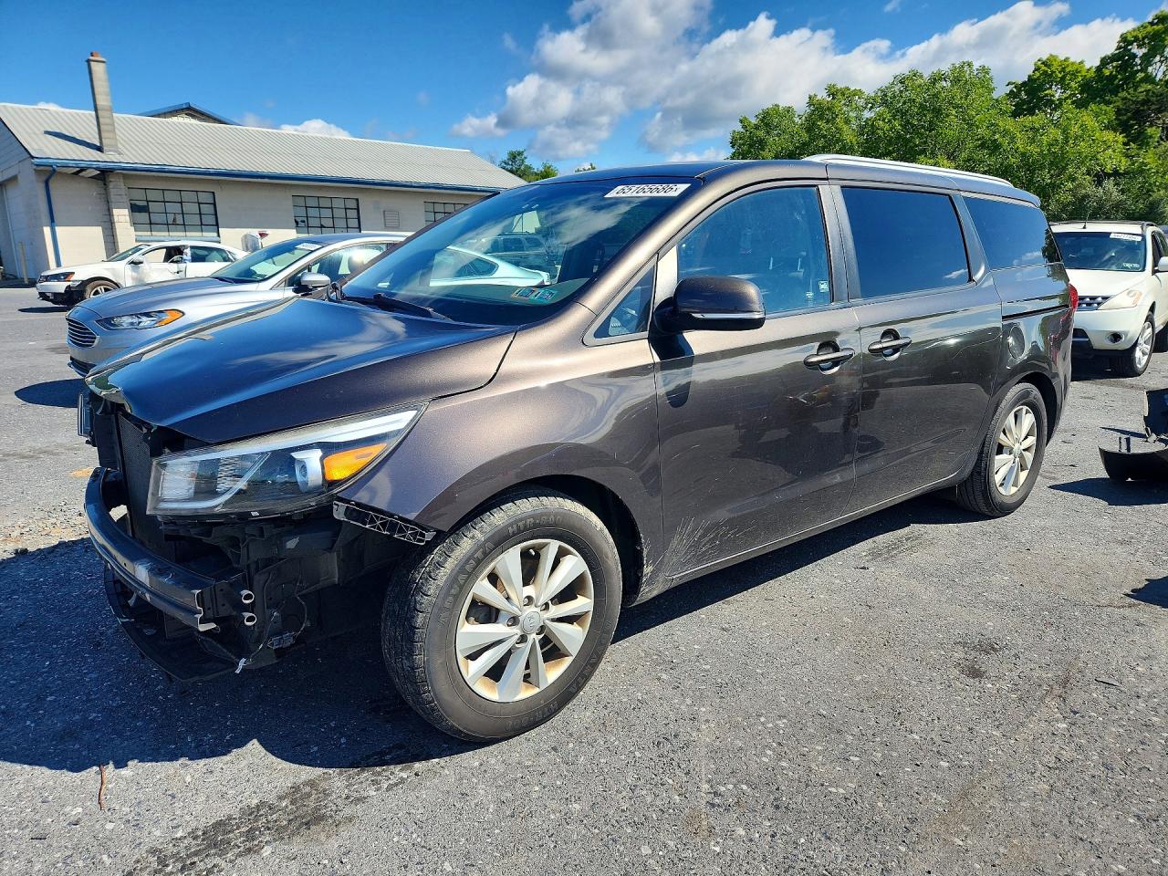 2016 KIA SEDONA LX - Middle-low