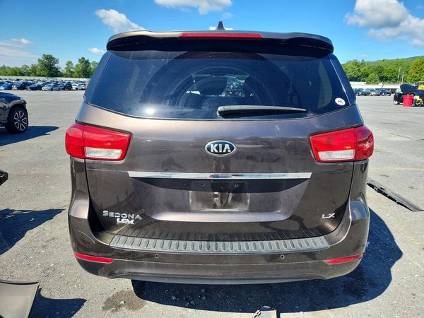 2016 KIA SEDONA LX - Middle-low