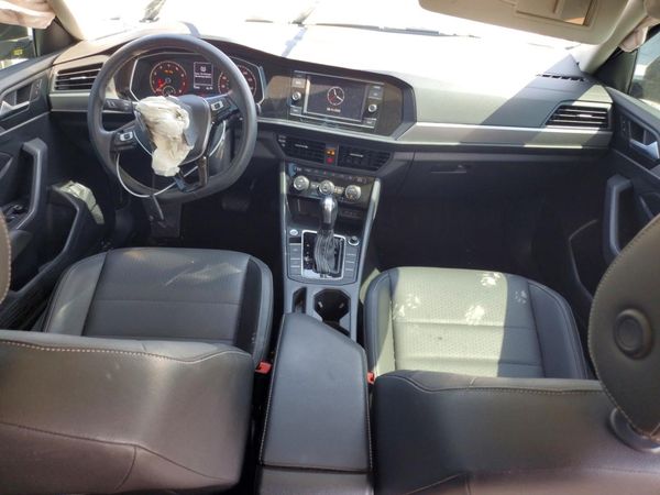 2021 VOLKSWAGEN JETTA S / SE / R-Line