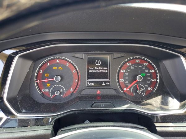 2021 VOLKSWAGEN JETTA S / SE / R-Line