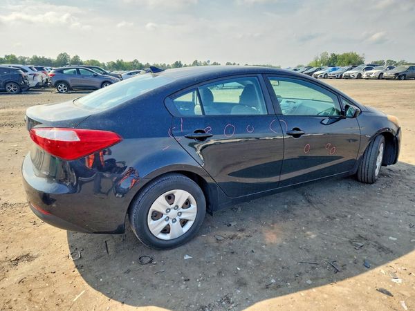 2016 KIA FORTE