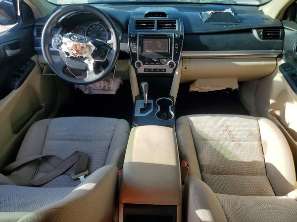 2014 TOYOTA CAMRY