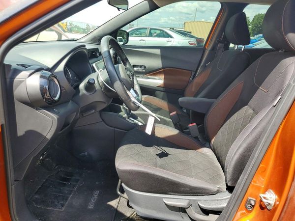 2019 NISSAN KICKS