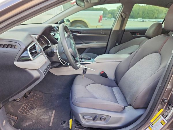 2018 TOYOTA CAMRY L/LE/SE/XLE — DENT