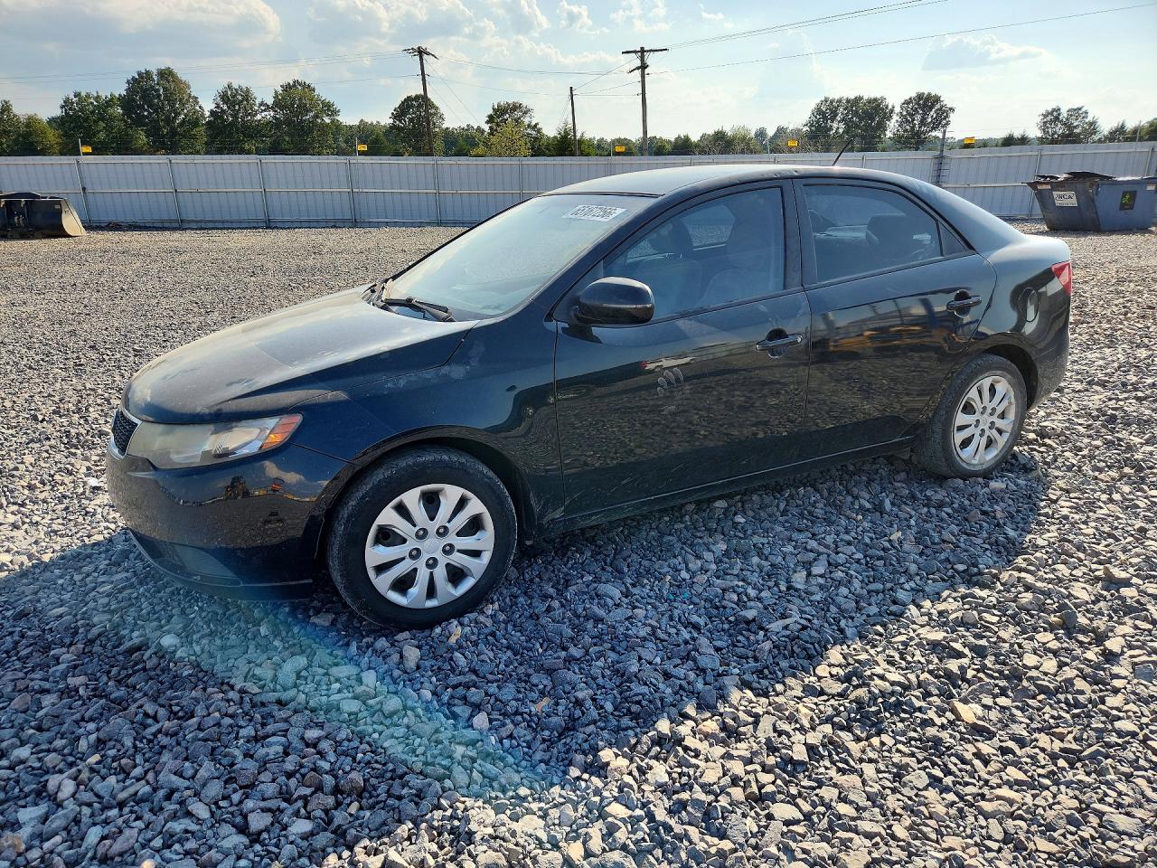 2013 KIA FORTE