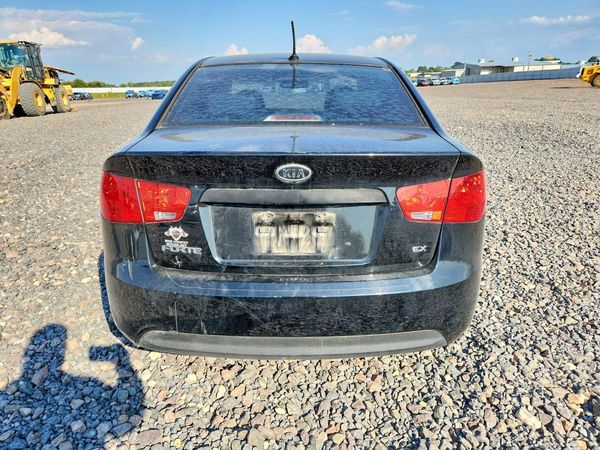 2013 KIA FORTE