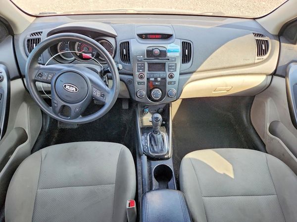 2013 KIA FORTE