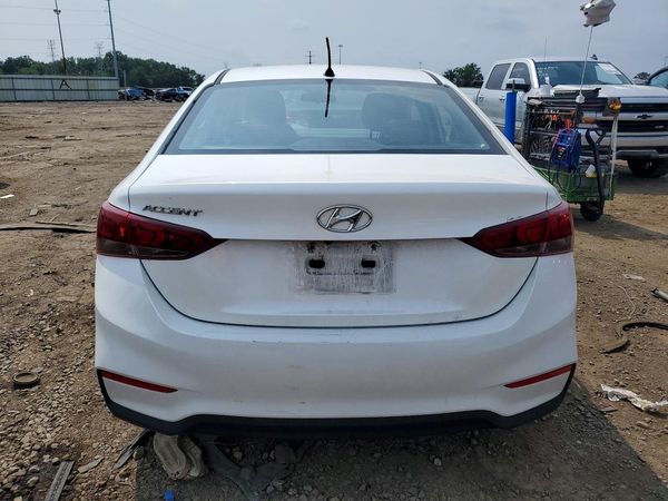 2018 HYUNDAI ACCENT SE and SEL
