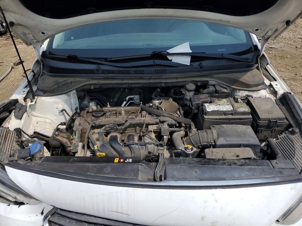 2018 HYUNDAI ACCENT SE and SEL