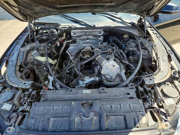 2016 BMW 6 SERIES — Engine bay