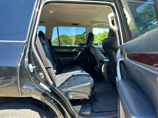 2017 LEXUS GX 460