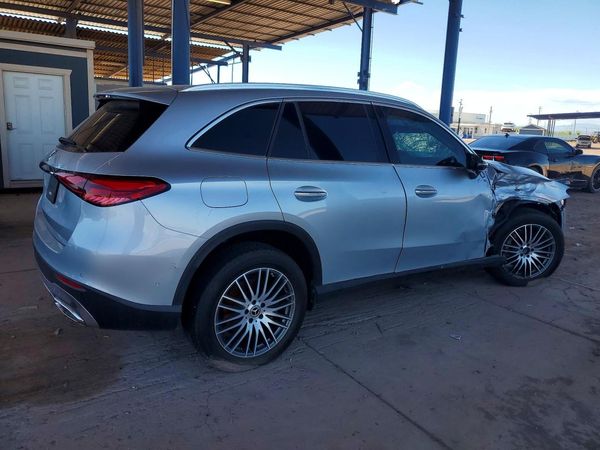 2023 MERCEDES-BENZ GLC GLC300