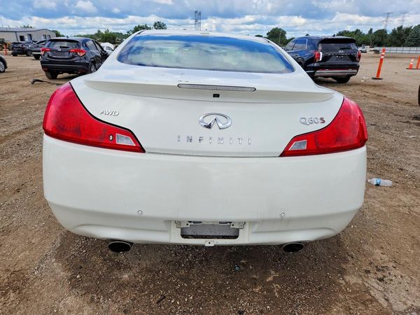 2014 INFINITI Q60 COUPE