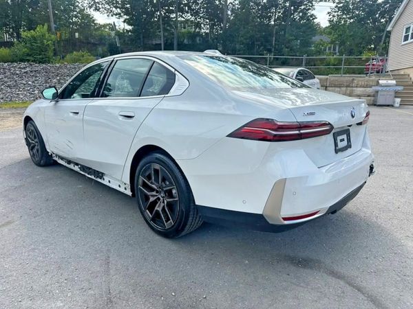 2027 BMW 530 xDrive