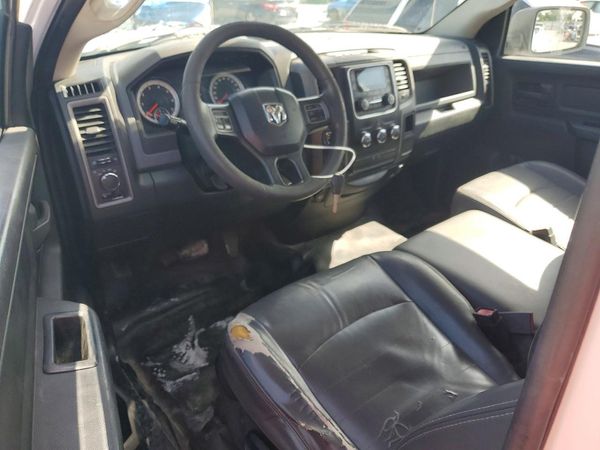 2014 RAM 1500 ST