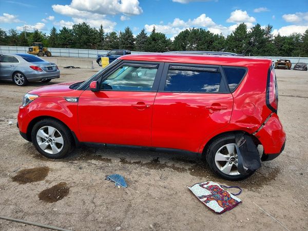 2019 KIA SOUL Base
