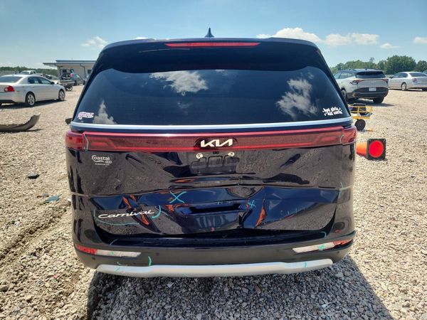 2022 KIA CARNIVAL LX, LX Seat Package