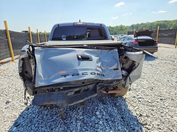 2019 TOYOTA TACOMA SR5