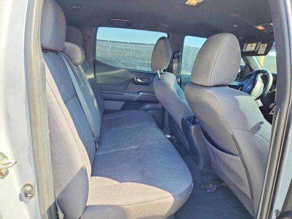 2019 TOYOTA TACOMA SR5